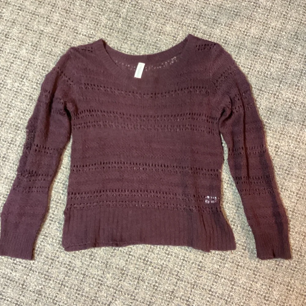 Aeropostale Maroon Knit Sweater * Size M * Repurpose Me * Craft Yarn